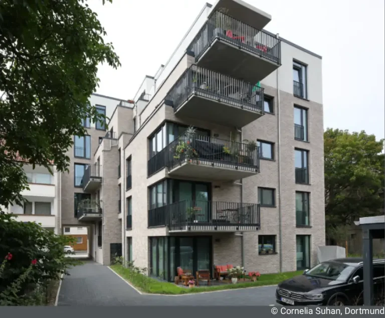 Mehrfamilienhauses mit 24 Wohneinheiten in Hannover © Cornelia Suhan, Dortmund