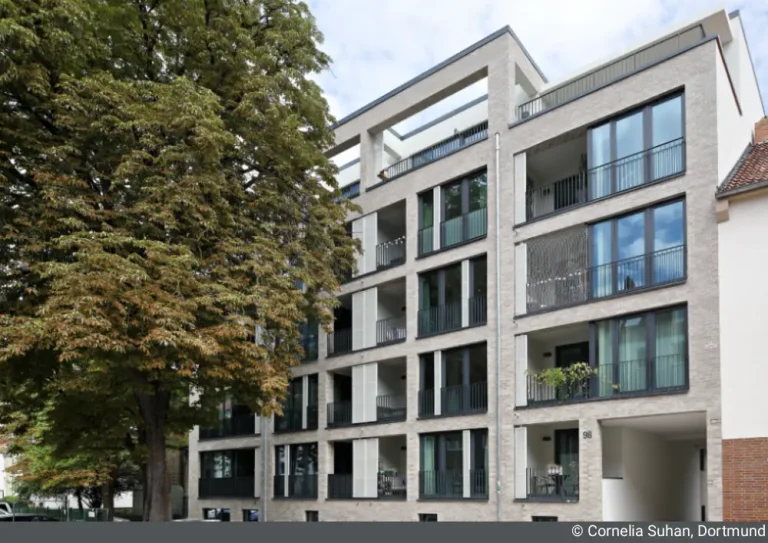 Mehrfamilienhauses mit 24 Wohneinheiten in Hannover © Cornelia Suhan, Dortmund